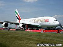emirates позволит пассажирам airbus a380 звонить и выходить в интернет во время полета