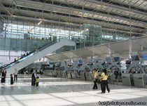 в бангкоке в четверг откроют новый аэропорт, который является одним из крупнейших в азии